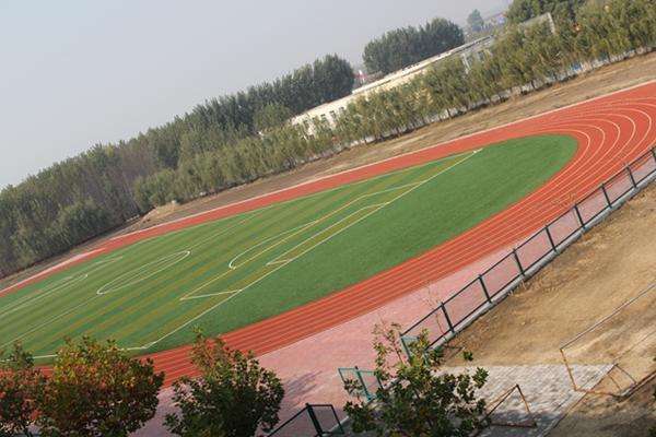 塑膠跑道工程