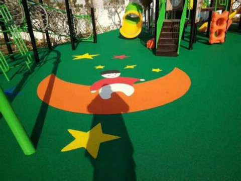 新浦幼兒園塑膠跑道